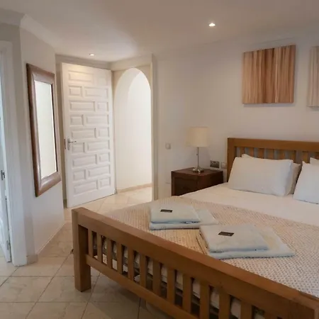 Villa Hideaway *
